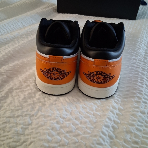 Jordan 1 Low Mens shattered backboards size 12.5 - Picture 7 of 9